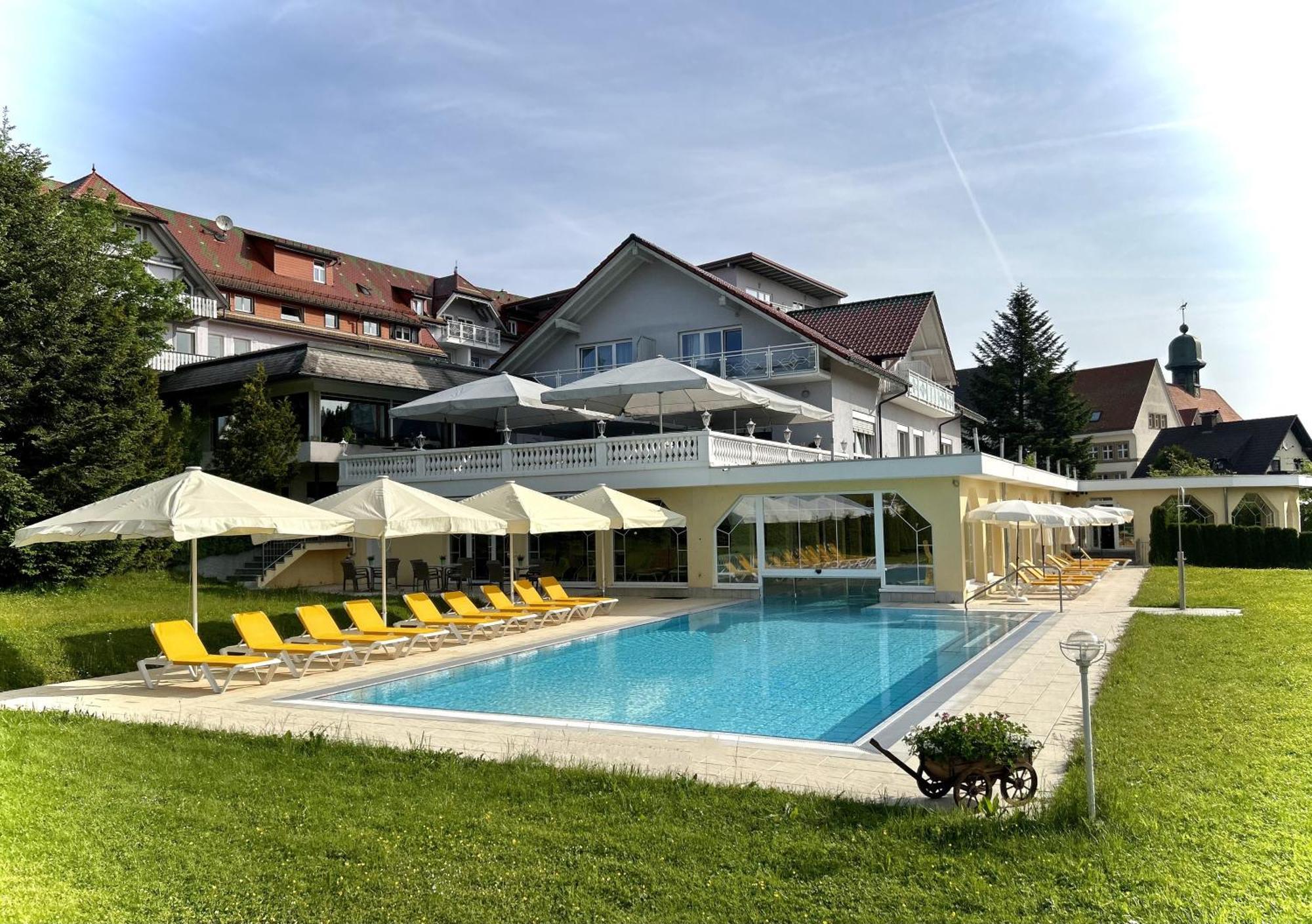 Moehringers Schwarzwald Hotel Bonndorf im Schwarzwald Exterior photo